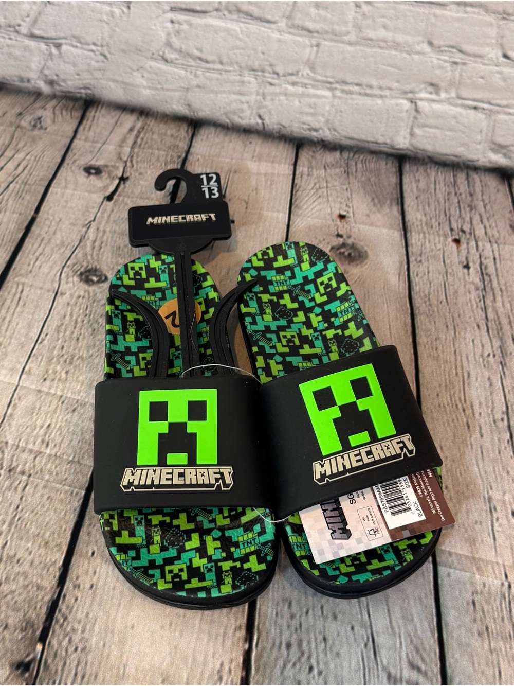Minecraft Creeper Boy’s Slide on Sandals